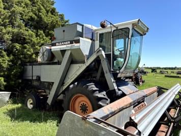 Main image Gleaner L